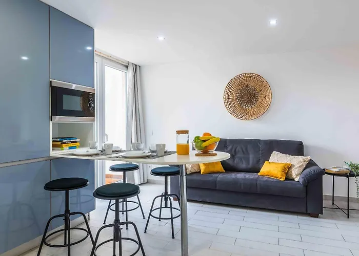 Santa Eulalia 2-bedroom - Swimming Pool - Wifi *