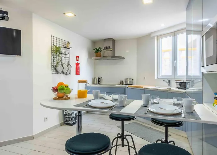 公寓 Santa Eulalia 2-bedroom - Swimming Pool - Wifi *