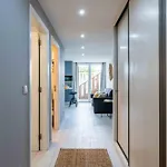 Santa Eulalia 2-bedroom - Swimming Pool - Wifi アパート